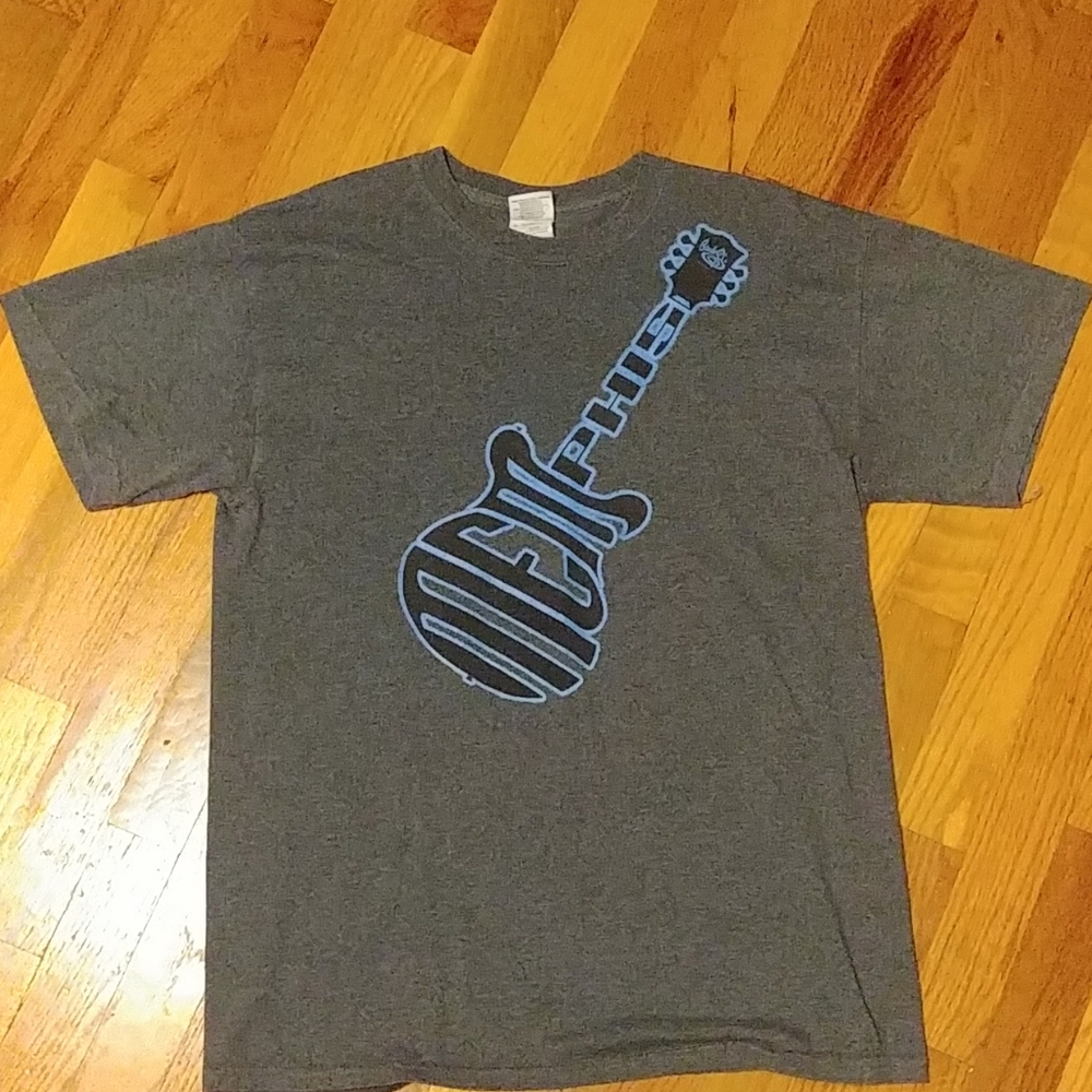 2/$13 Memphis Guitar t-shirt